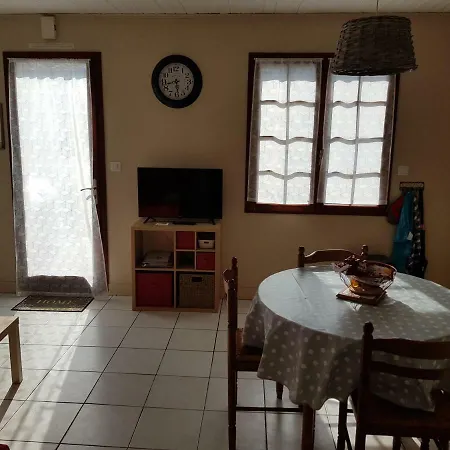 Maison De Village * Breuil-Magne