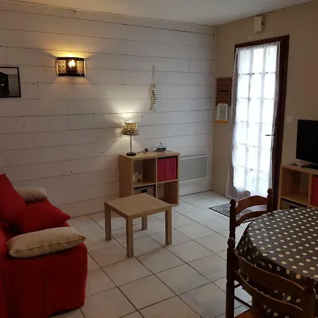 Maison De Village Vakantiehuis *